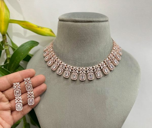 Necklace Set